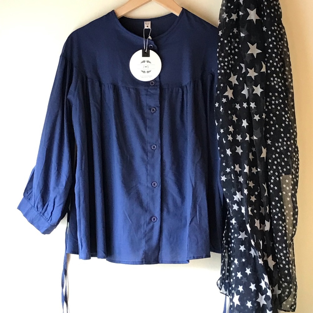 NWT Women’s One Size Navy Blue Button Down Tunic